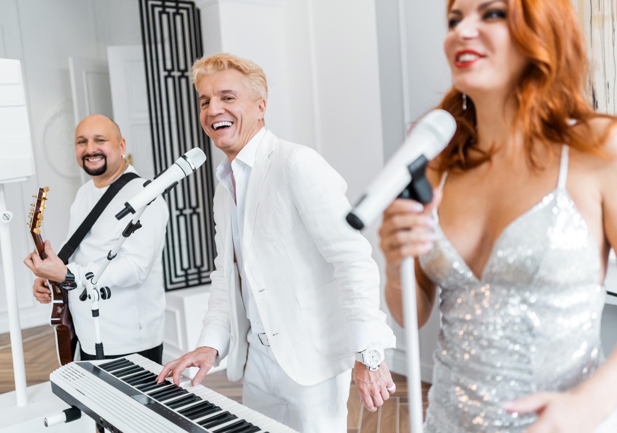 Unique and Personalised Wedding Entertainment Ideas for Essex Couples