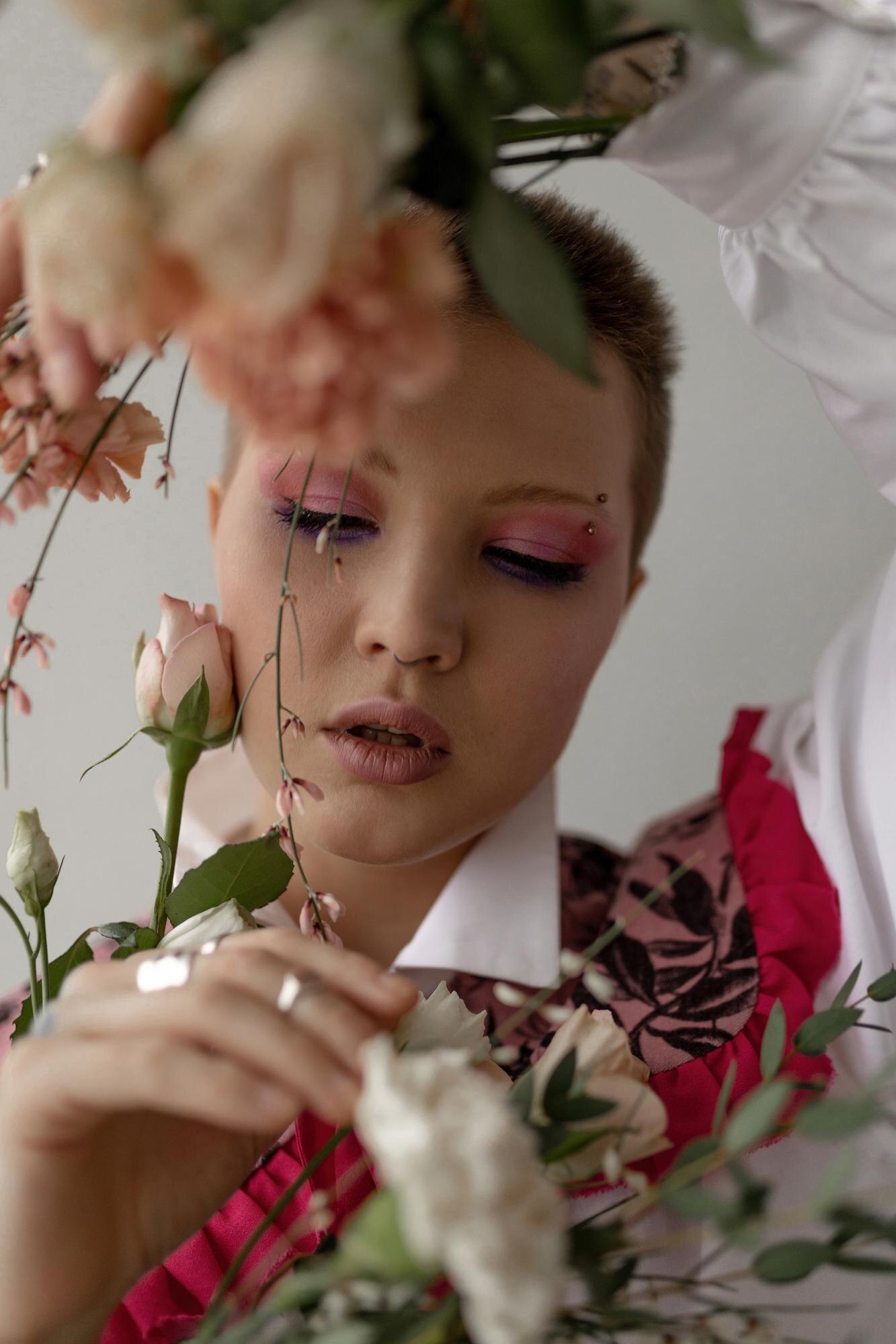 Creative Essex Wedding Entertainment Ideas You’ll Love: From Roaming Bands to Silent Discos