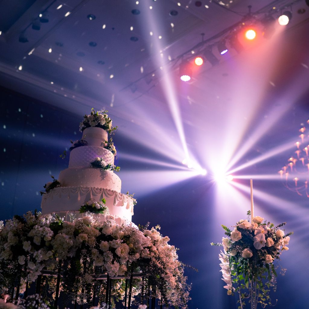 Luxury Wedding Florists in Essex: Blooms that Bring Pure Romance